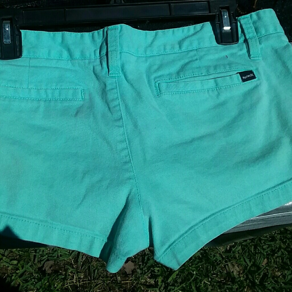 Hurley Shorts sz 7